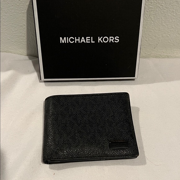 Michael Kors Black Men's Bifold Wallet - Picture 3 of 8